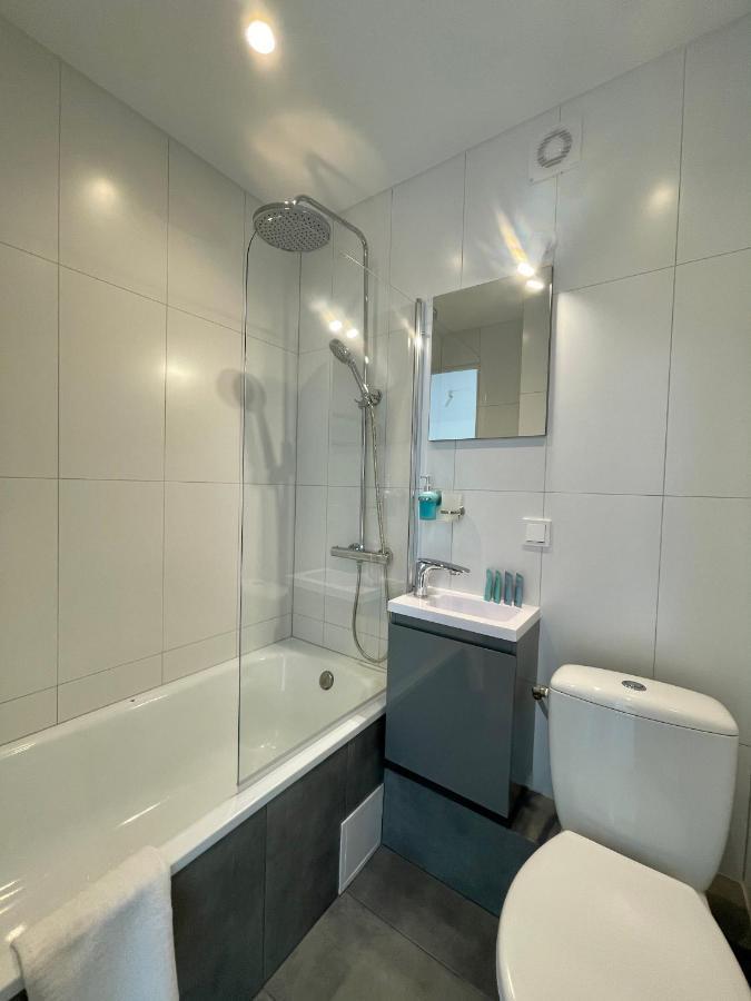 Marijampole Apartment With Free Parking Екстер'єр фото
